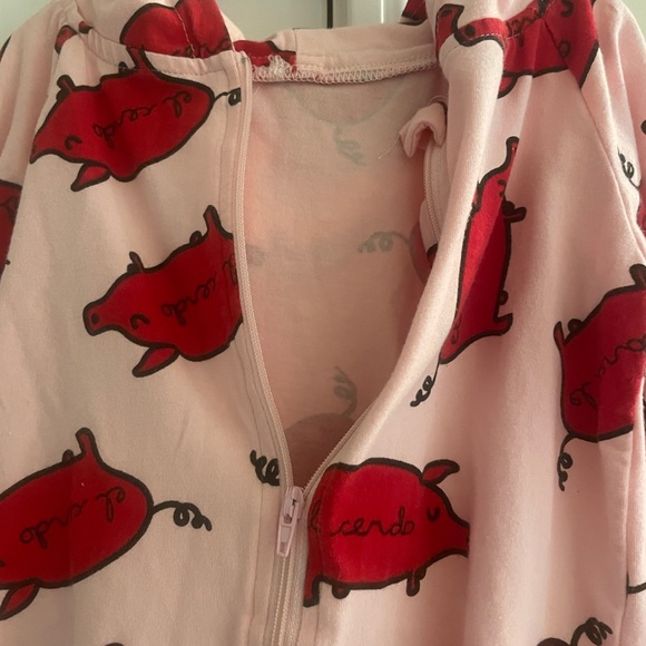 ✨Piggie hooded play suit - Picture 3 of 5